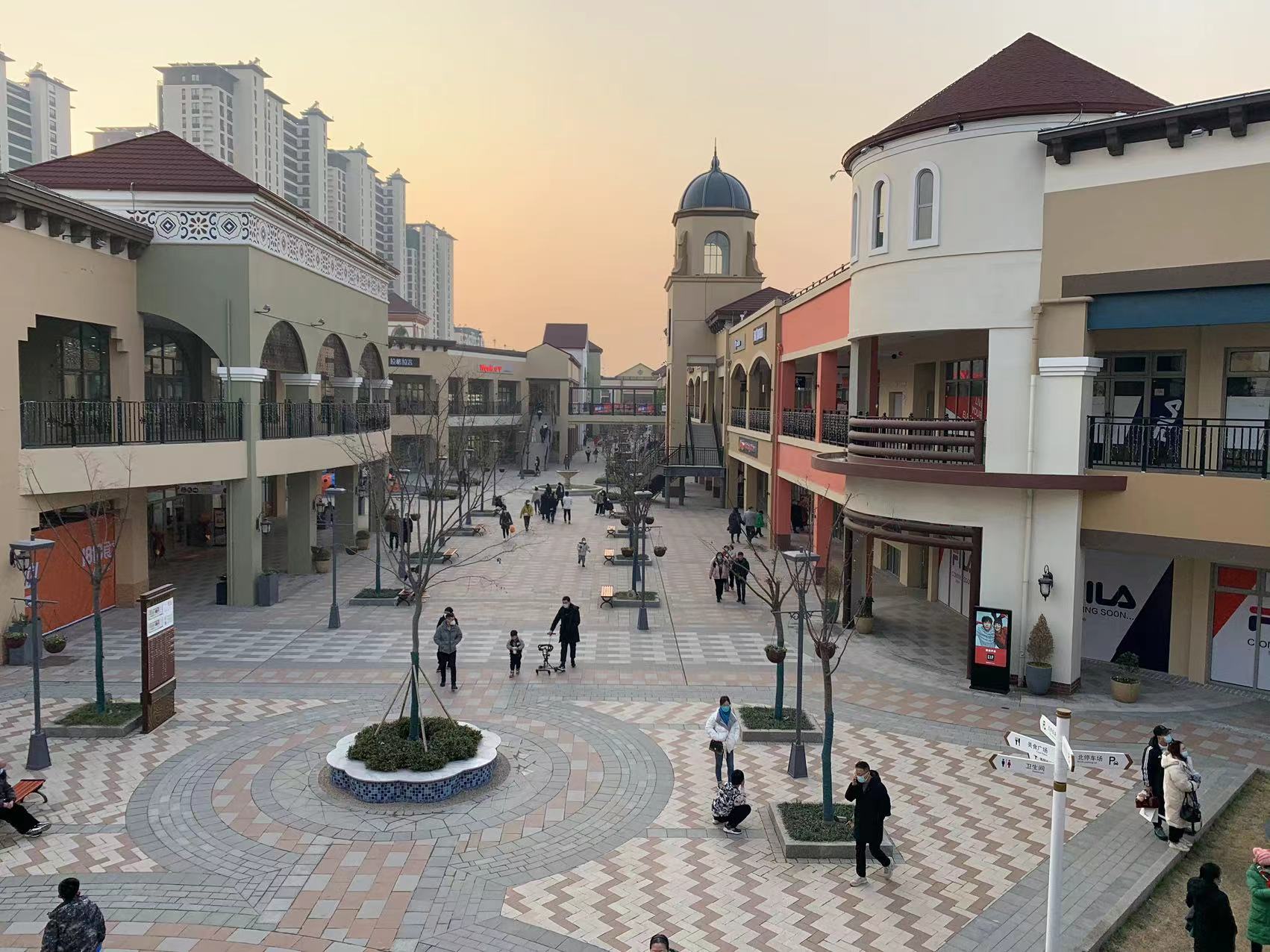 �����˰���������˹�ֽṹ����